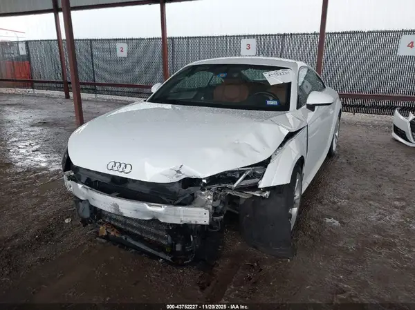 TRUC5AFV6G1022182 2016 AUDI TT - Image 2