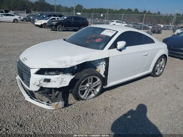 TRUC5AFV7G1001907 2016 AUDI TT - Image 2