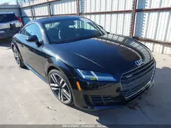 TRUC5AFV7H1005800 2017 AUDI TT
