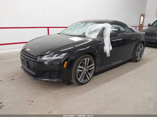TRUC5AFV8H1009211 2017 AUDI TT - Image 2