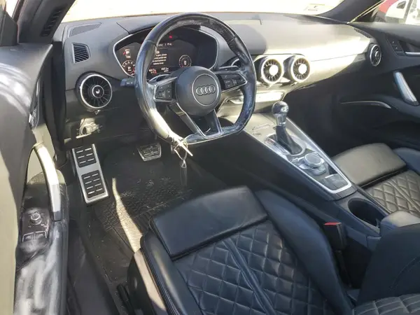 TRUC5AFV9G1028218 2016 AUDI TT - Image 8