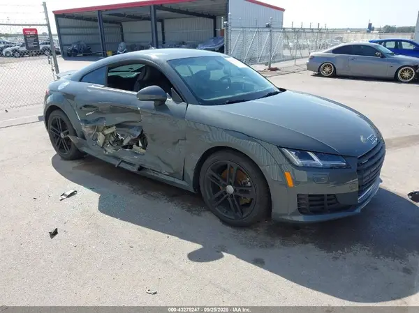 TRUC5AFVXG1026462 2016 AUDI TT