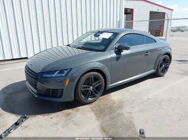 TRUC5AFVXG1026462 2016 AUDI TT - Image 2