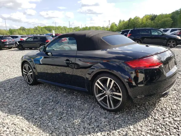 TRUT5CFV0G1001114 2016 AUDI TT - Image 2