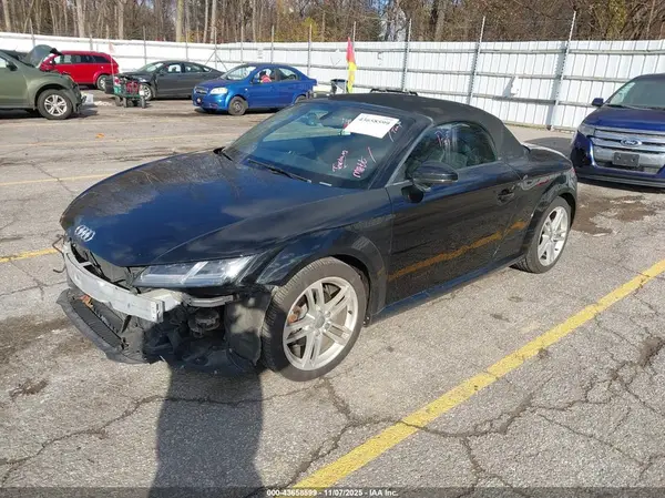 TRUT5CFV2G1027469 2016 AUDI TT - Image 2
