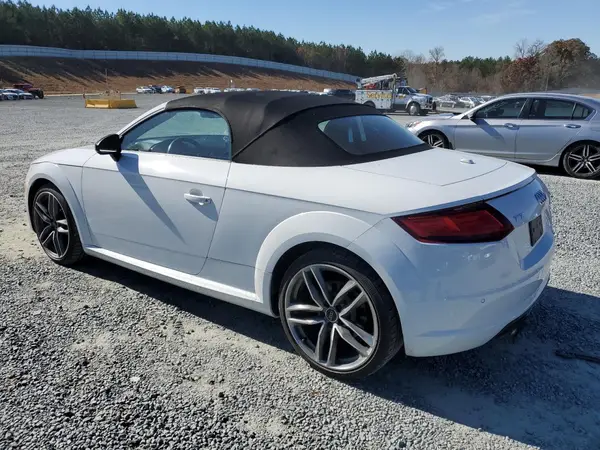 TRUT5CFV4H1010786 2017 AUDI TT - Image 2