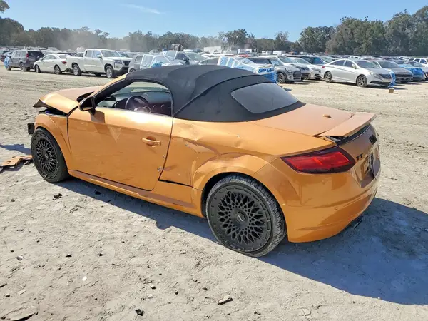 TRUT5CFV5H1001093 2017 AUDI TT - Image 2