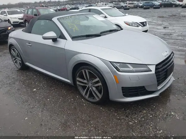TRUT5CFVXH1003373 2017 AUDI TT