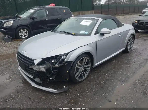 TRUT5CFVXH1003373 2017 AUDI TT - Image 2
