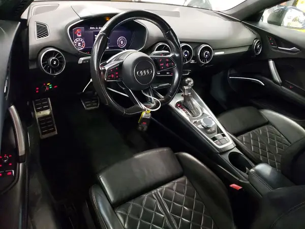 TRUT5CFVXH1006578 2017 AUDI TT - Image 8