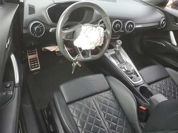 TRUTECFV5P1007233 2023 AUDI TT - Image 8