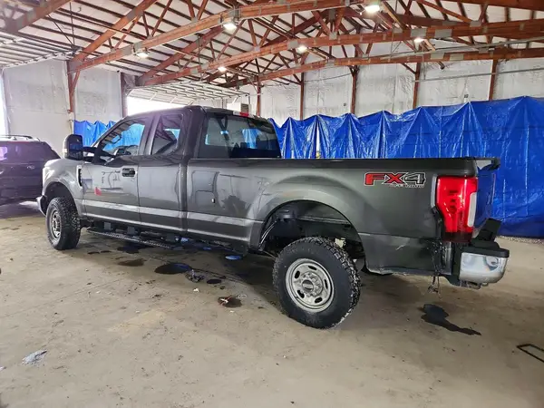 VFT7X2B69HEE17395 2017 FORD F250 - Image 2
