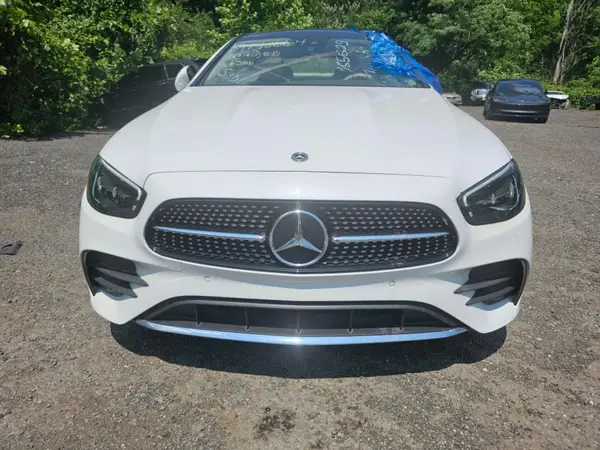 W1K1J5JB4NF185629 2022 MERCEDES-BENZ E-KLASSE - Image 1