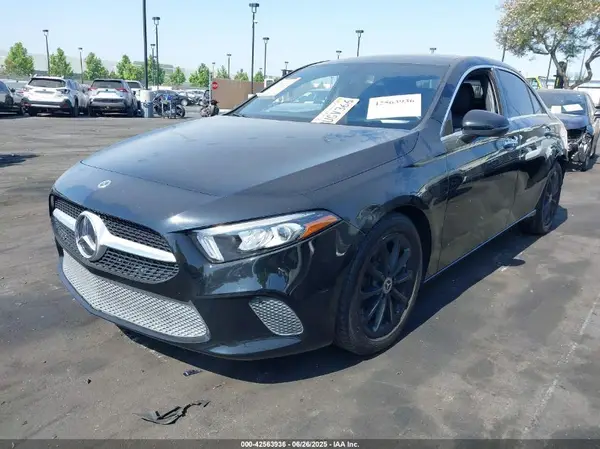 W1K3G4EB0MJ266148 2021 MERCEDES-BENZ A-KLASSE - Image 2