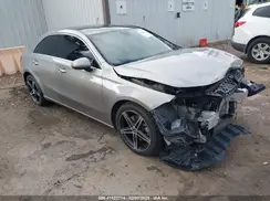 W1K3G4EB1LW047698 2020 MERCEDES-BENZ A-KLASSE