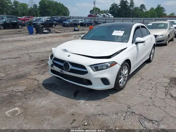 W1K3G4EB7MJ264400 2021 MERCEDES-BENZ A-KLASSE - Image 2