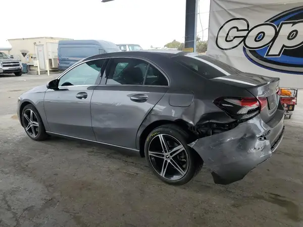 W1K3G4EB7MJ309867 2021 MERCEDES-BENZ A-KLASSE - Image 2