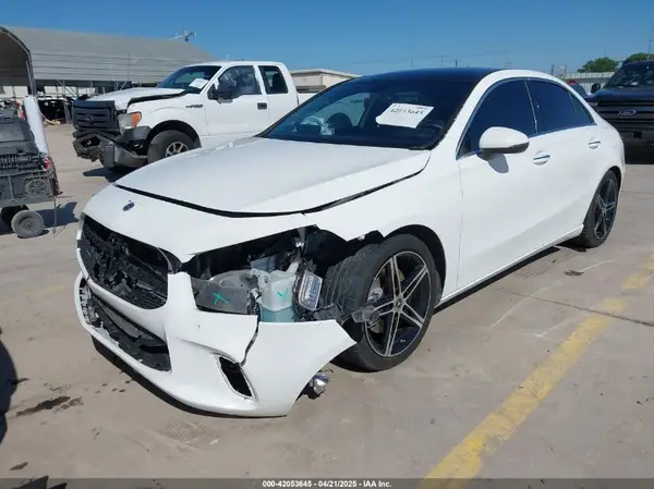 W1K3G4EB7NJ336777 2022 MERCEDES-BENZ A-KLASSE - Image 2