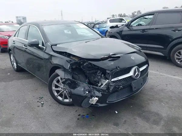 W1K3G4EB8MJ270285 2021 MERCEDES-BENZ A-KLASSE - Image 1