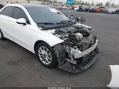 W1K3G4EB8MJ313068 2021 MERCEDES-BENZ A-KLASSE