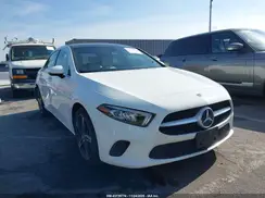 W1K3G4EBXNJ361575 2022 MERCEDES-BENZ A-KLASSE