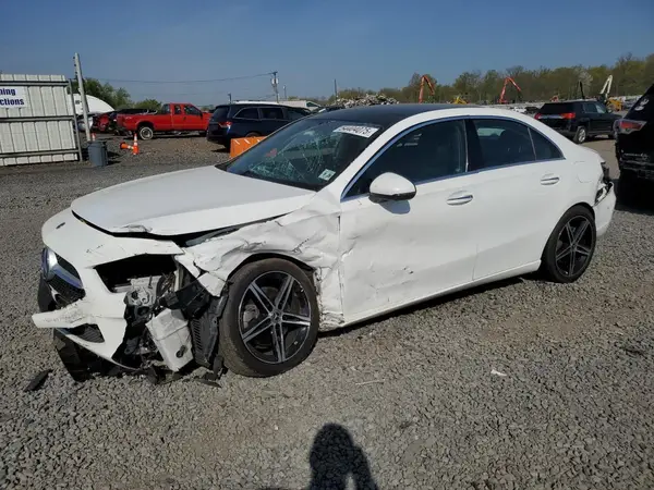 W1K3G4FB0MJ292358 2021 MERCEDES-BENZ A-KLASSE - Image 1