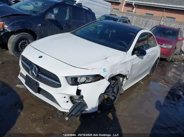 W1K3G4FB1MJ296869 2021 MERCEDES-BENZ A-KLASSE - Image 2