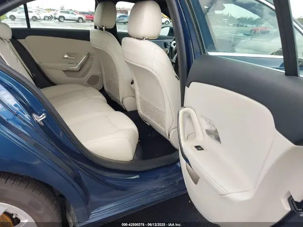 W1K3G4FB2MJ271379 2021 MERCEDES-BENZ A-KLASSE - Image 8