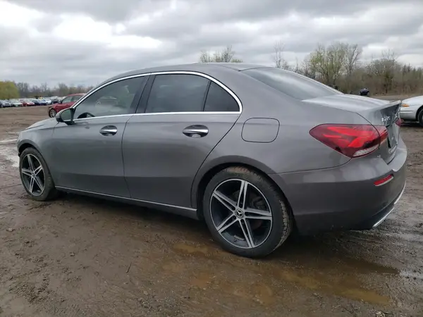 W1K3G4FB2MJ297674 2021 MERCEDES-BENZ A-KLASSE - Image 2