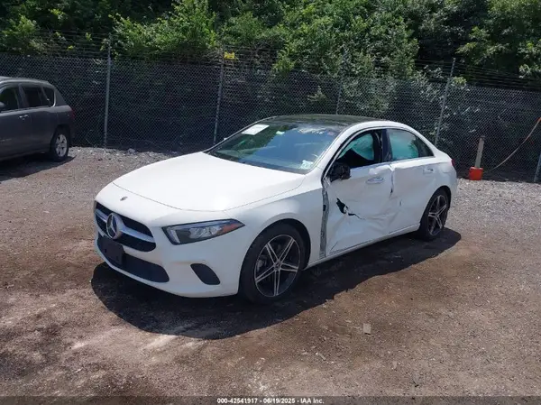 W1K3G4FB6NJ360938 2022 MERCEDES-BENZ A-KLASSE - Image 2