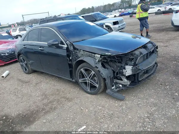 W1K3G4FBXNJ363325 2022 MERCEDES-BENZ A-KLASSE - Image 1