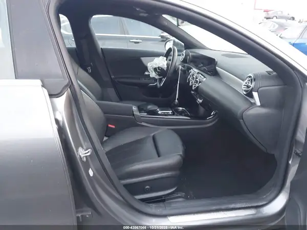 2021 MERCEDES-BENZ CLA-KLASSE IAAI lot 43567066 auction photo 5