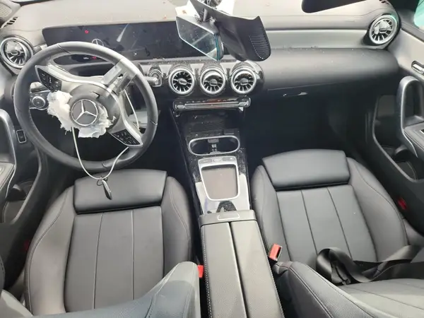 2025 MERCEDES-BENZ CLA-KLASSE COPART lot 89505495 auction photo 8