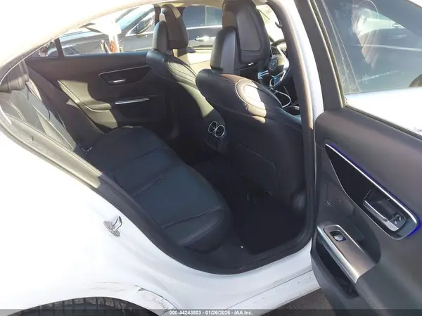 2022 MERCEDES-BENZ C-KLASSE auction photo 8