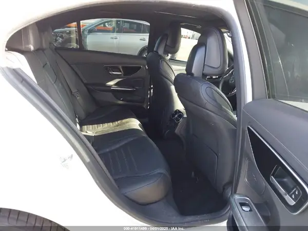 W1KAF4GB0PR105246 2023 MERCEDES-BENZ C-KLASSE - Image 8