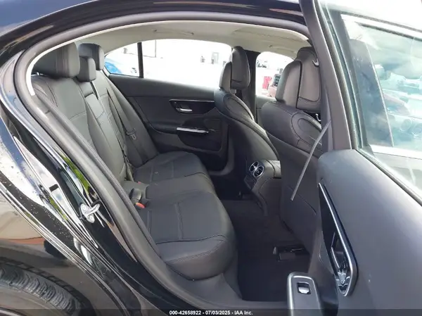 W1KAF4GB0PR117168 2023 MERCEDES-BENZ C-KLASSE - Image 8
