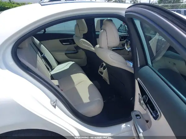 W1KAF4GB0RR234798 2024 MERCEDES-BENZ C-KLASSE - Image 8