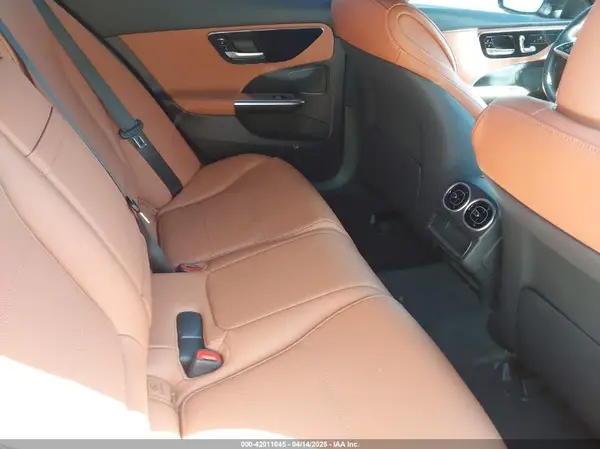 W1KAF4GB3PR134336 2023 MERCEDES-BENZ C-KLASSE - Image 8