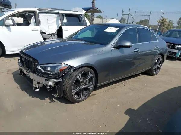 W1KAF4GB3PR154019 2023 MERCEDES-BENZ C-KLASSE - Image 2