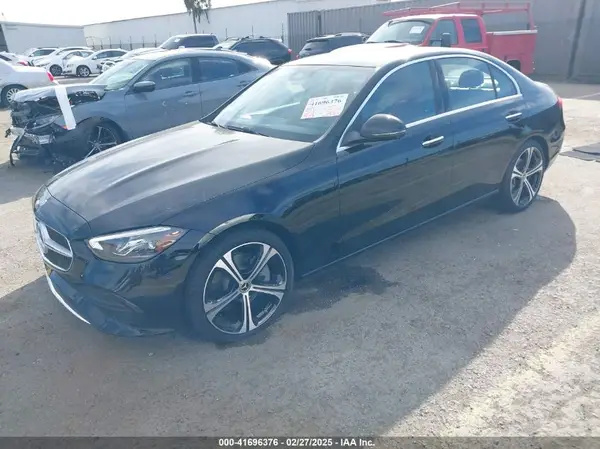 W1KAF4GB3SR258759 2025 MERCEDES-BENZ C-KLASSE - Image 2