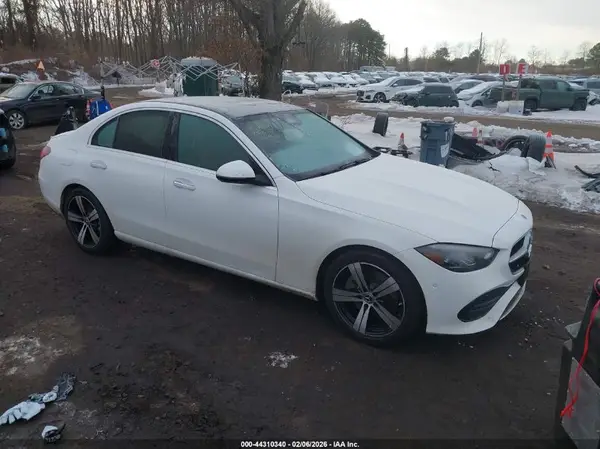 W1KAF4HB1SR249184 2025 MERCEDES-BENZ C-KLASSE - Image 1