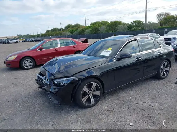 W1KAF4HB4SR251544 2025 MERCEDES-BENZ C-KLASSE - Image 2