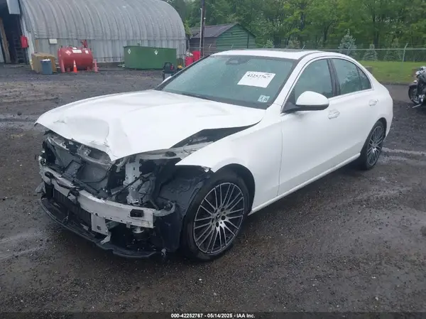 W1KAF4HB5RR183782 2024 MERCEDES-BENZ C-KLASSE - Image 2
