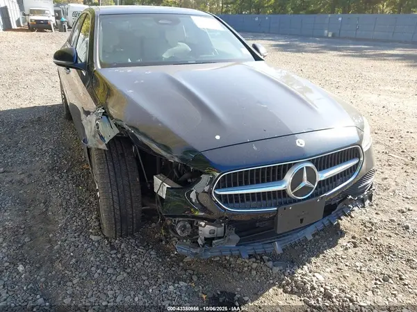 W1KAF4HB6PR092727 2023 MERCEDES-BENZ C-KLASSE - Image 1
