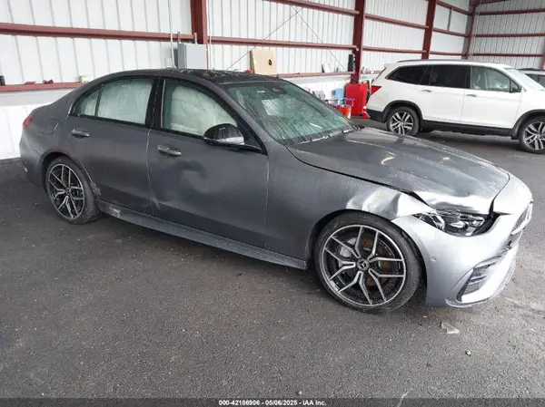 W1KAF4HB8PR150031 2023 MERCEDES-BENZ C-KLASSE - Image 1