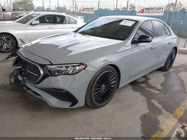 2024 MERCEDES-BENZ E-KLASSE IAAI lot 45211876 auction photo 2