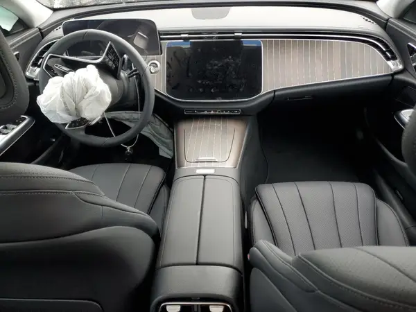 W1KLF4HBXSA155389 2025 MERCEDES-BENZ E-KLASSE - Image 8
