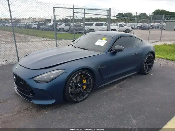 W1KRJ8AB2RF001864 2024 MERCEDES-BENZ AMG GT - Image 2