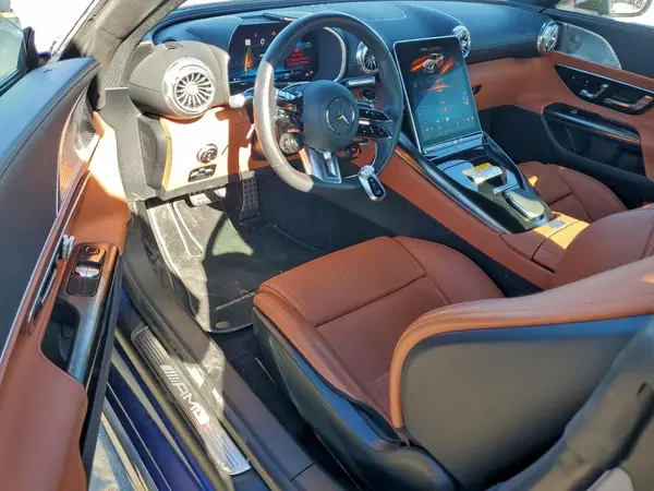 W1KRJ8AB3RF001968 2024 MERCEDES-BENZ AMG GT - Image 8