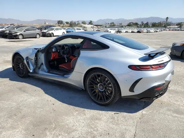 W1KRJ8AB8RF003554 2024 MERCEDES-BENZ AMG GT - Image 2